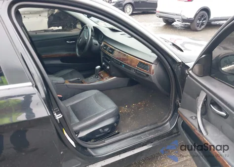 2007 BMW 335Xi из США, поврежденный, VIN WBAVD53597A006749